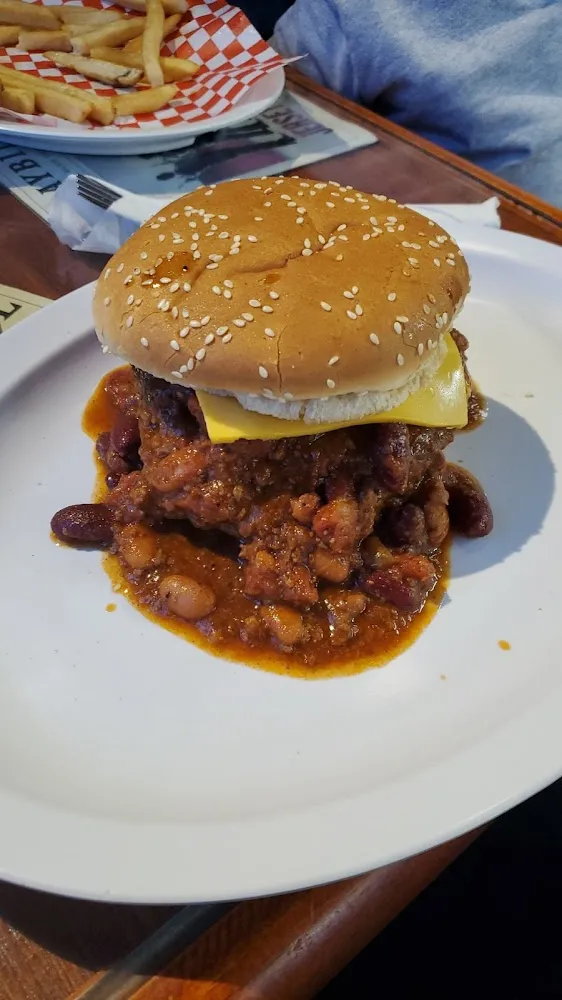 Chili Cheeseburger